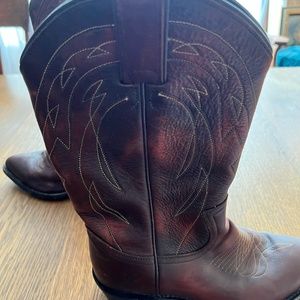 Frye Western Boots 8